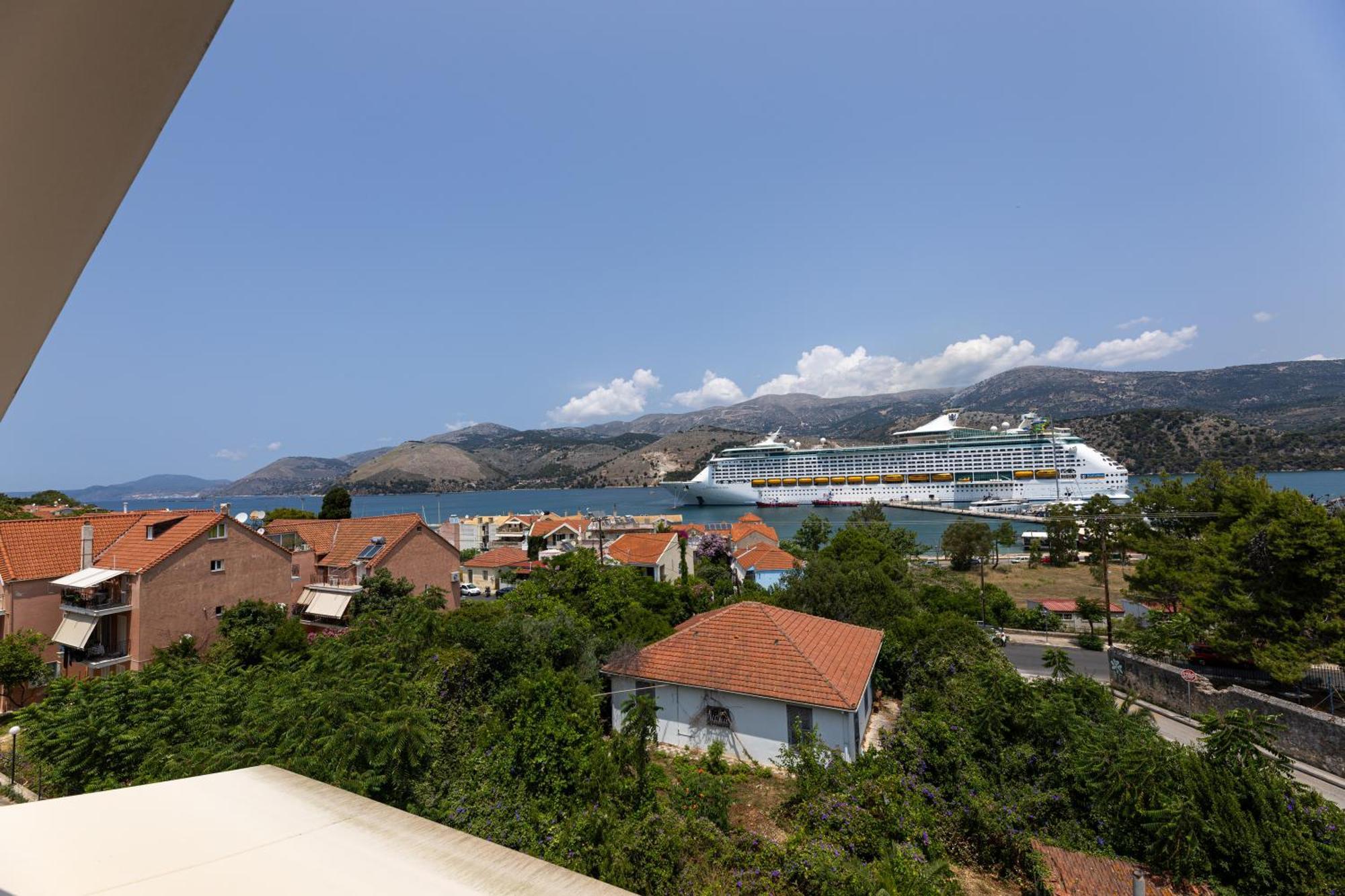 Domus City Apartment Argostoli  Exterior foto